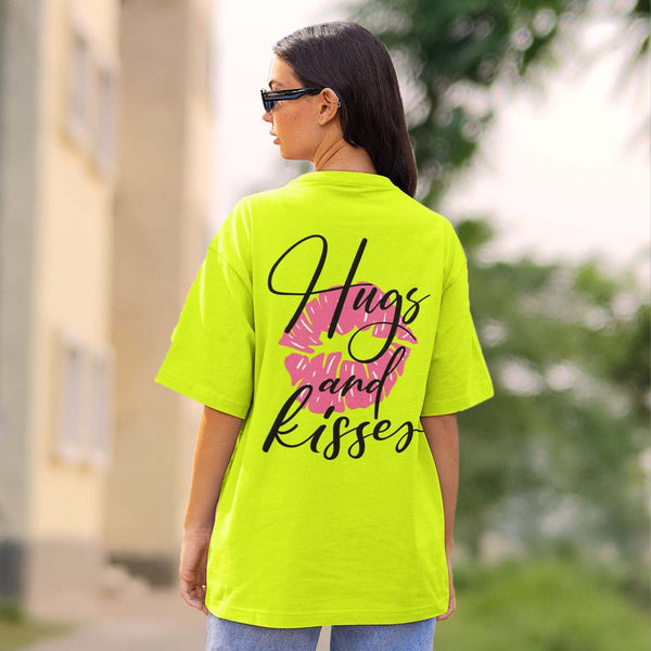 HUGS AND KISSES WOMEN'S OVERSIZED T-SHIRT