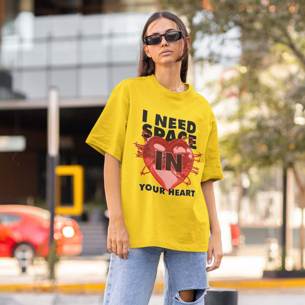 NEED SPACE WOMEN'S OVERSIZED T-SHIRT