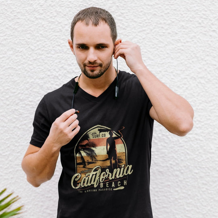 Juxar pure cotton t shirt men in black with California Beach graphic print worn by man